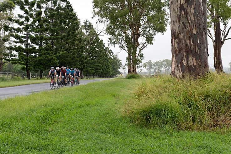 scenic cycling routes queensland
